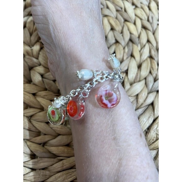 MURANO Glass Red & Green Fresh Water Pearl Charm Bracelet 7in - Picture 2 of 9